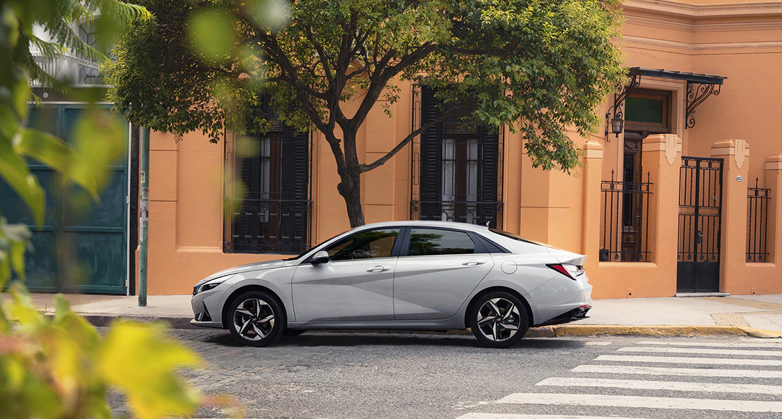 Дизайн Hyundai ELANTRA | Сучасний Седан | Хюндай Мотор Поділля - фото 35