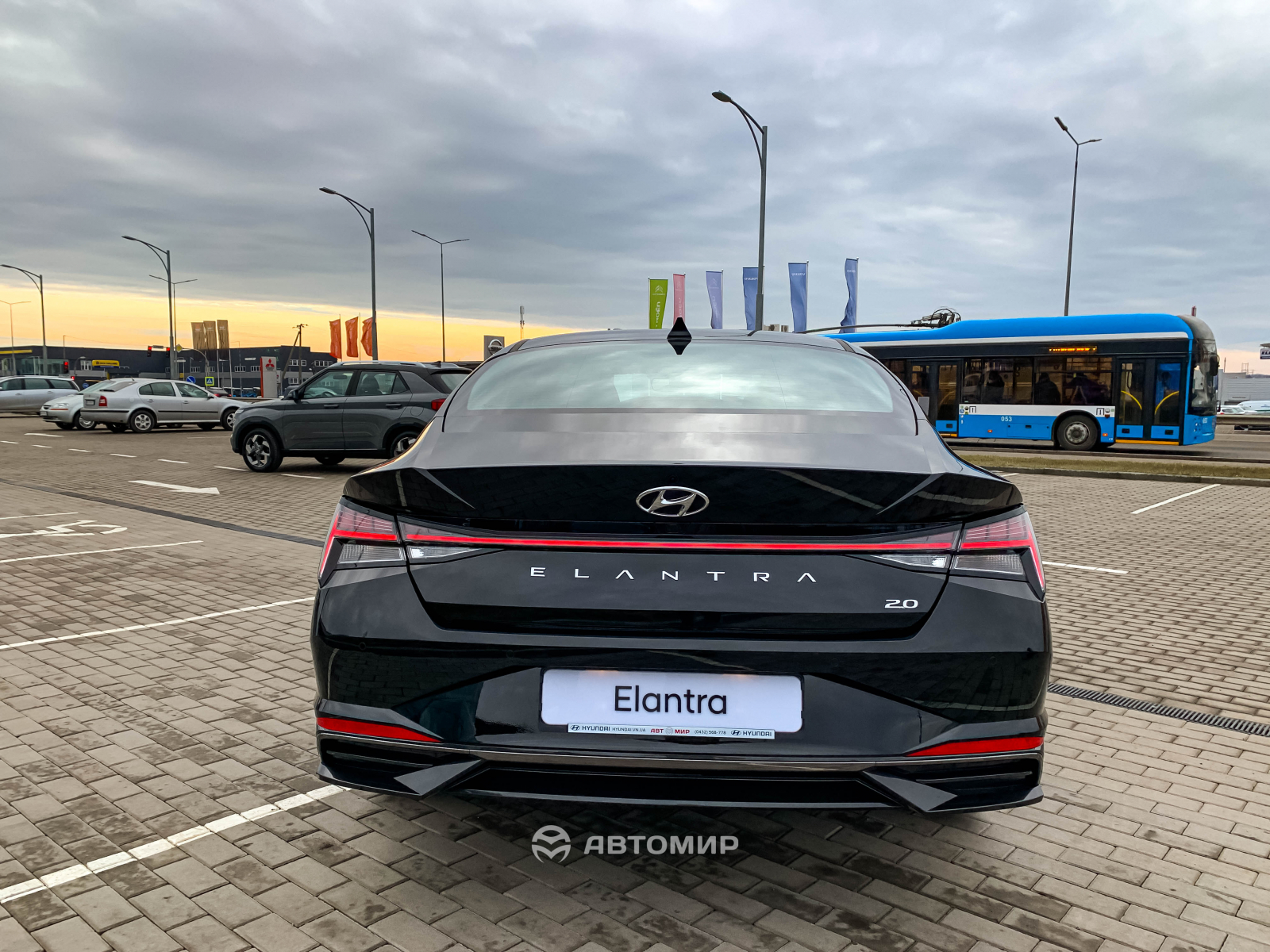 Hyundai Elantra Premium в наявності у автосалоні! | Хюндай Мотор Поділля - фото 13