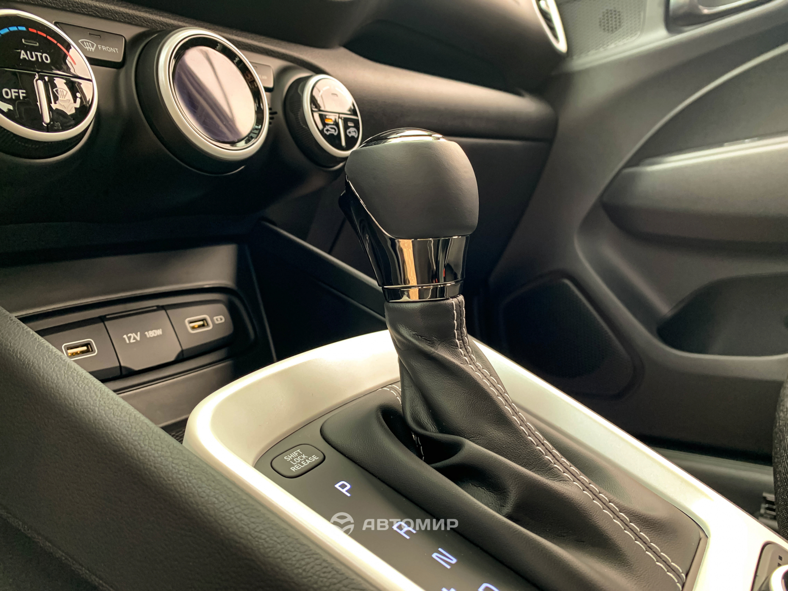 Hyundai Venue Elegance AT. Розумні переваги та оригінальні рішення | Хюндай Мотор Поділля - фото 14